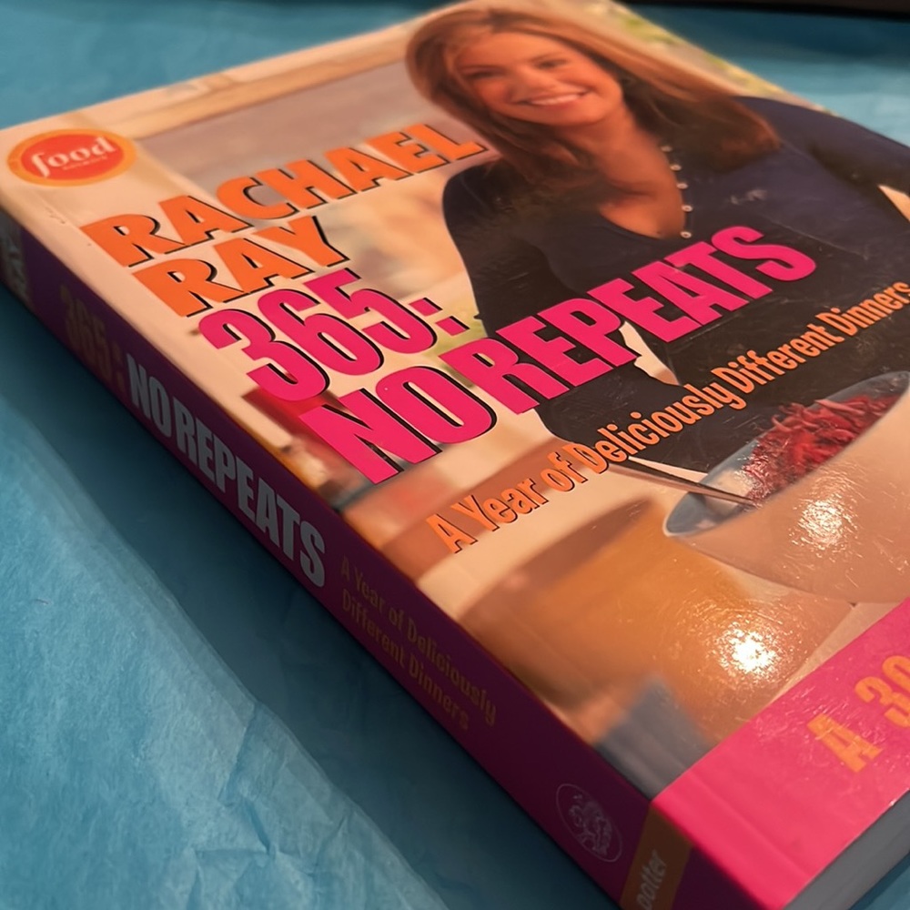 Rachael Ray 365: No Repeats cookbook. Paperback. Great condition.